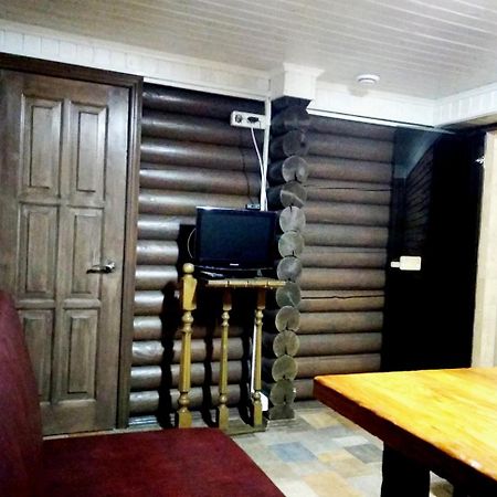 Hotel Restaurant Complex Boyarskiy Dvor Boyarka Екстериор снимка