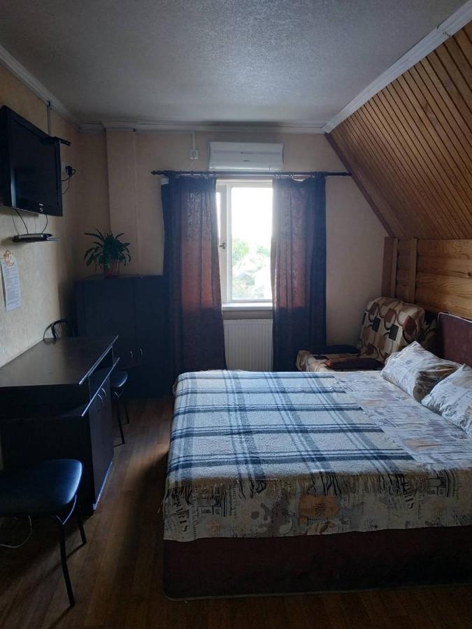Hotel Restaurant Complex Boyarskiy Dvor Boyarka Екстериор снимка