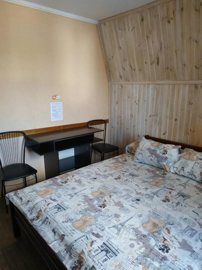 Hotel Restaurant Complex Boyarskiy Dvor Boyarka Екстериор снимка