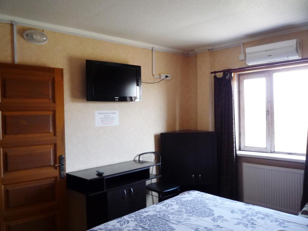 Hotel Restaurant Complex Boyarskiy Dvor Boyarka Екстериор снимка
