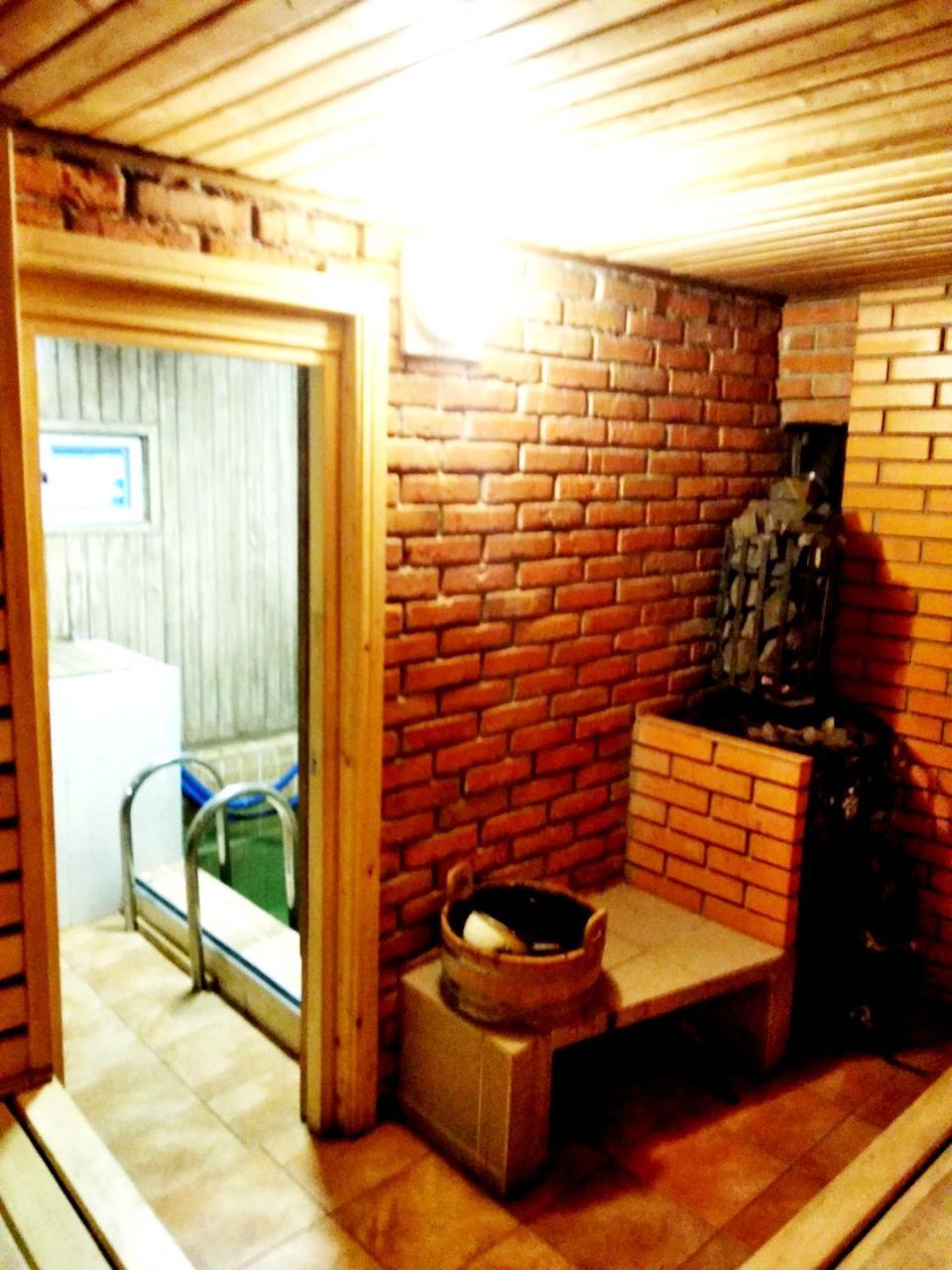 Hotel Restaurant Complex Boyarskiy Dvor Boyarka Екстериор снимка